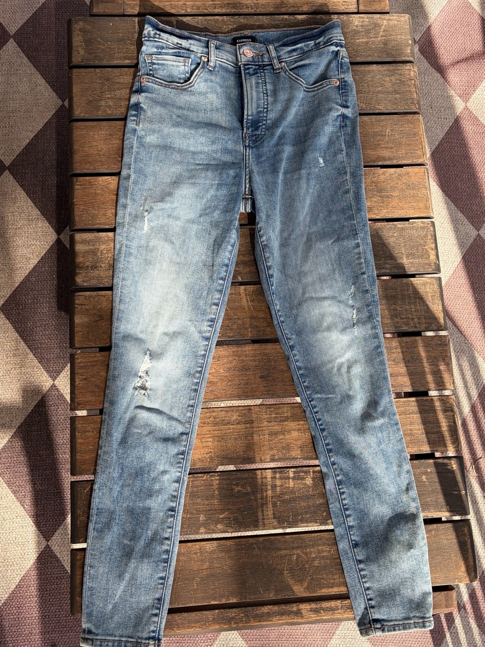 EXPRESS Slim Fit Distressed High-Rise Slim Cropped Jeans Size 6R